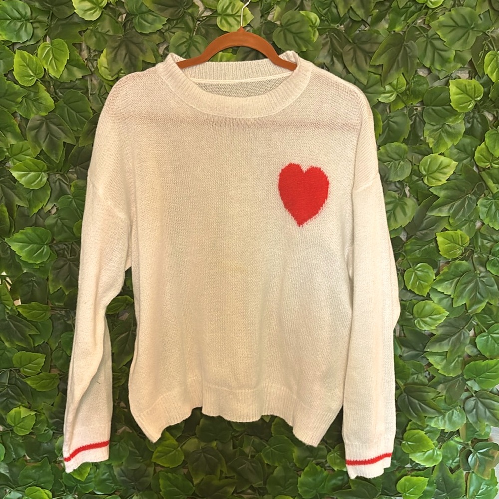 Large Bright White Sweater with Heart ♥️